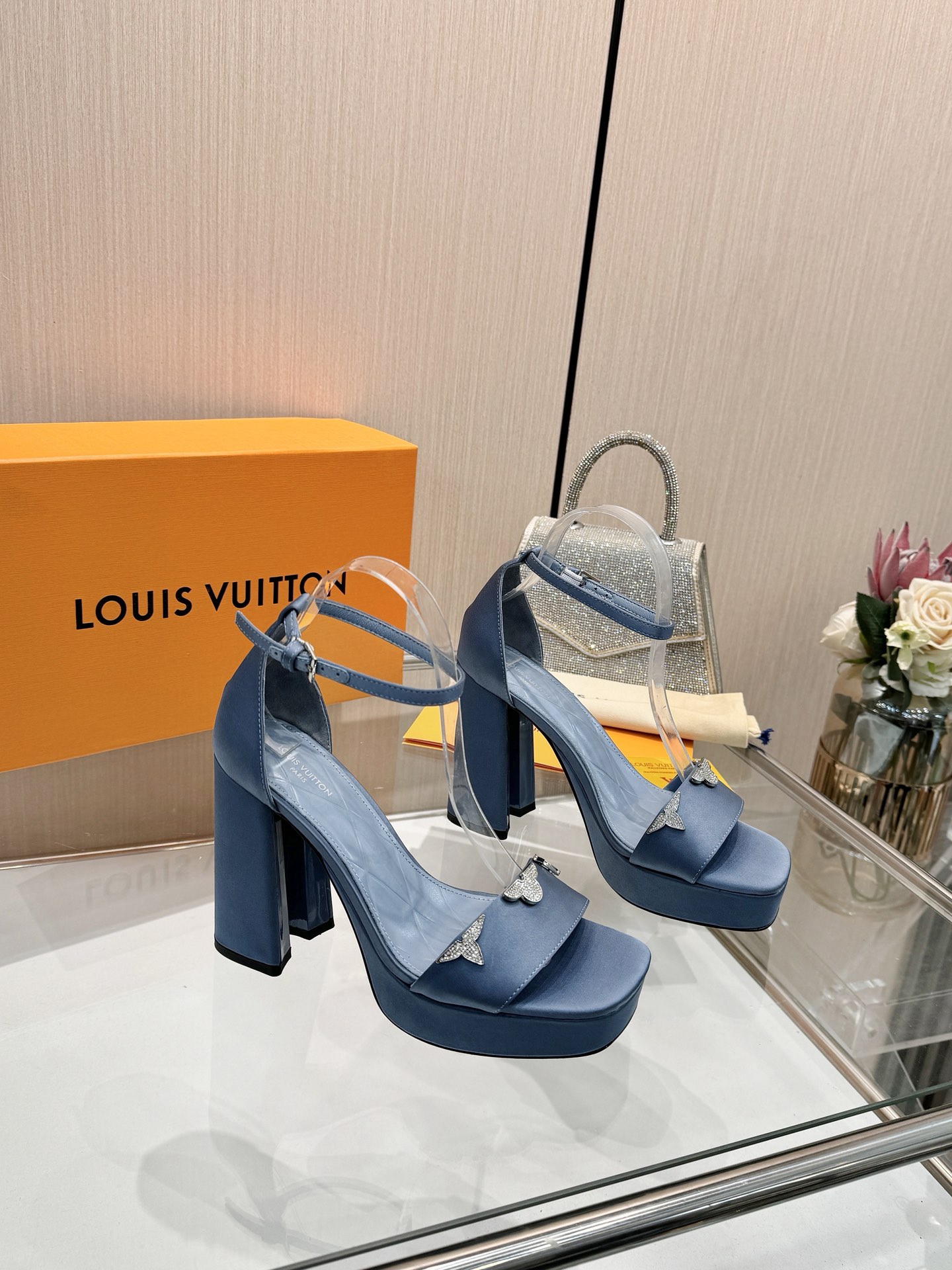Women's high heels